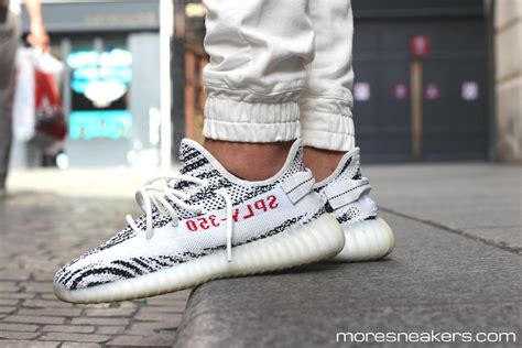 adidas yeezy zebra retail price